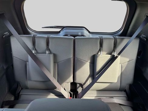 Used 2025 Lexus GX 550 w/ Cold Area Package image 18