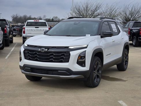 New 2026 Chevrolet Equinox LT w/ Midnight Edition image 2