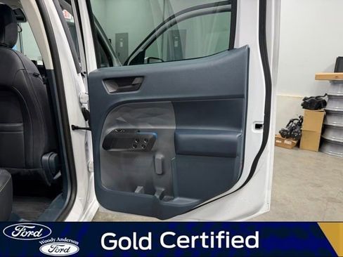 Certified 2025 Ford Maverick Lobo AWD/4WD image 26