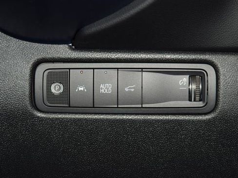 New 2026 Chevrolet Equinox EV LT w/ Convenience Package II FWD image 32