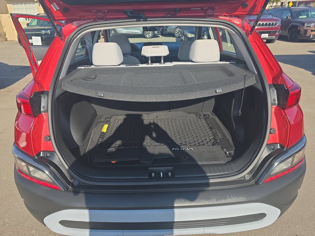 Used 2023 Hyundai Kona SE AWD/4WD image 20