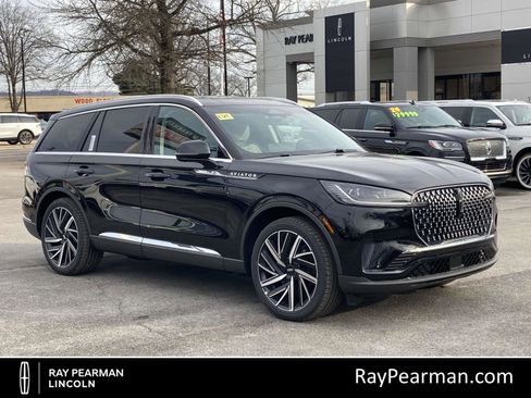 New 2025 Lincoln Aviator Reserve w/ Equipment Group 201A image 1