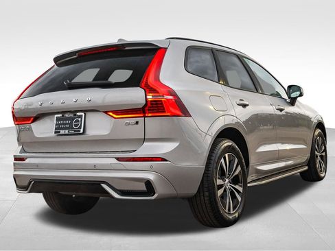 Used 2025 Volvo XC60 B5 Core w/ Protection Package Premier image 6