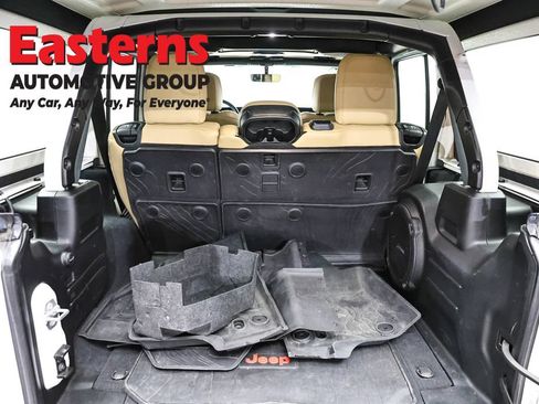 Used 2018 Jeep Wrangler Unlimited Sahara AWD/4WD image 77