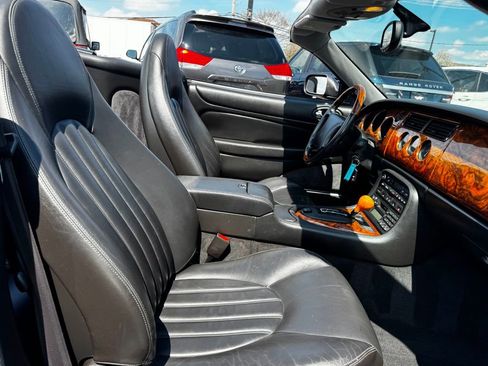 Used 2000 Jaguar XK8 Convertible RWD image 20