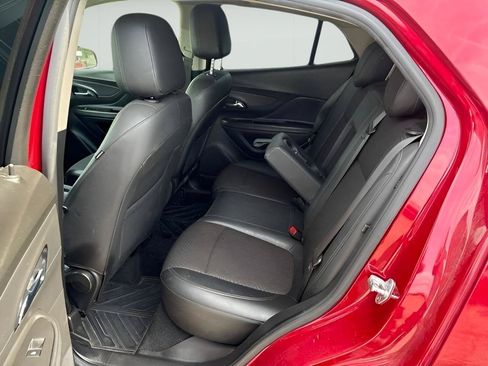 Used 2020 Buick Encore Preferred FWD image 23
