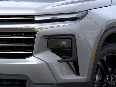 New 2026 Chevrolet Traverse LT FWD image 10