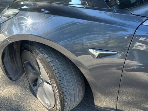 Used 2019 Tesla Model 3 Standard Range Plus image 6