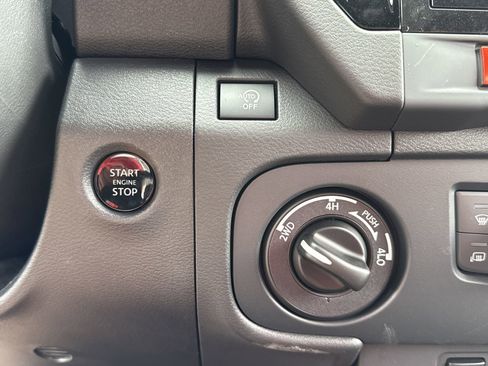 New 2026 Nissan Frontier PRO-4X w/ Pro Premium Package AWD/4WD image 9