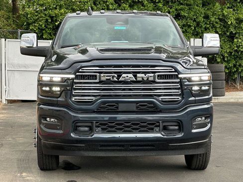 New 2026 RAM 3500 Laramie AWD/4WD image 9