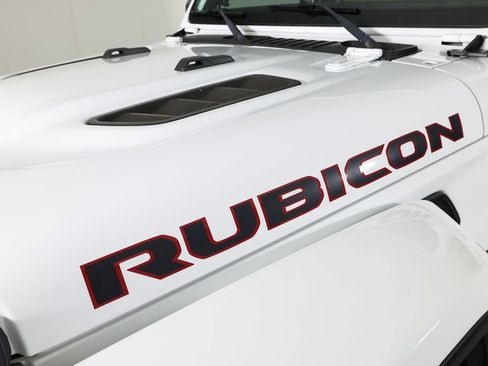 Used 2020 Jeep Gladiator Rubicon AWD/4WD image 44