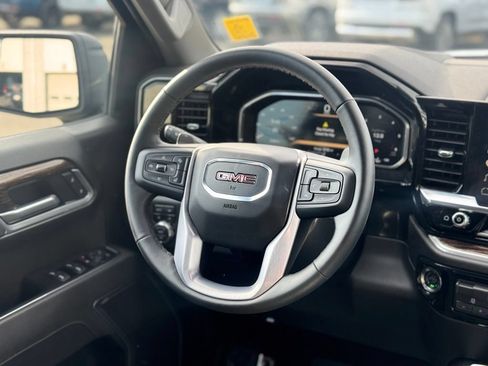 Used 2026 GMC Sierra 1500 Elevation AWD/4WD image 13