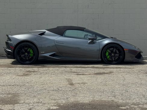 Used 2017 Lamborghini Huracan LP 610-4 AWD/4WD image 22