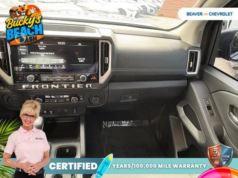 Used 2025 Nissan Frontier SV w/ SV Convenience Package RWD image 17