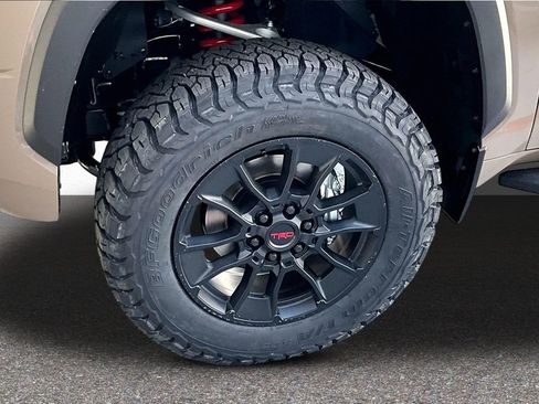 New 2026 Toyota Tundra Limited w/ TRD Off-Road Package AWD/4WD image 8