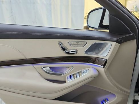 Used 2017 Mercedes-Benz S 550 Sedan image 13