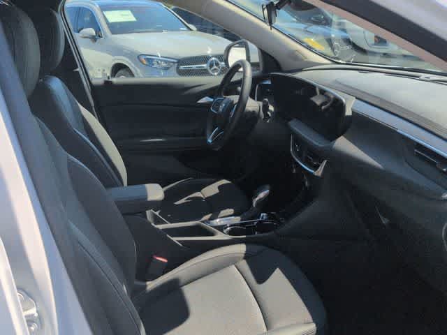 Used 2024 Buick Encore GX Preferred FWD image 20