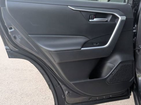 Used 2024 Toyota RAV4 XLE FWD image 25