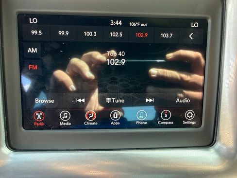 Used 2019 Dodge Challenger SXT w/ Driver Convenience Group RWD image 24