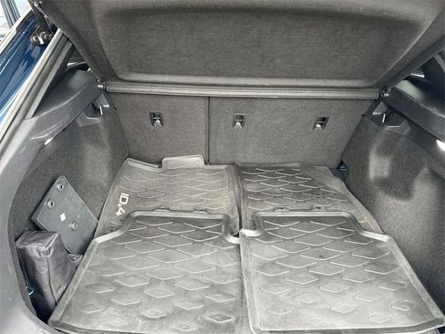 Used 2023 Volkswagen ID.4 Pro image 19