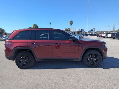 Used 2022 Jeep Grand Cherokee Altitude