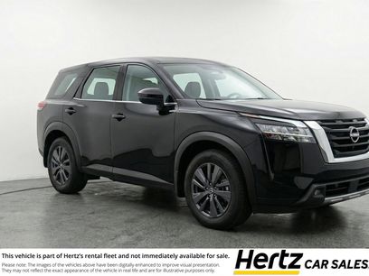 Used 2025 Nissan Pathfinder SV