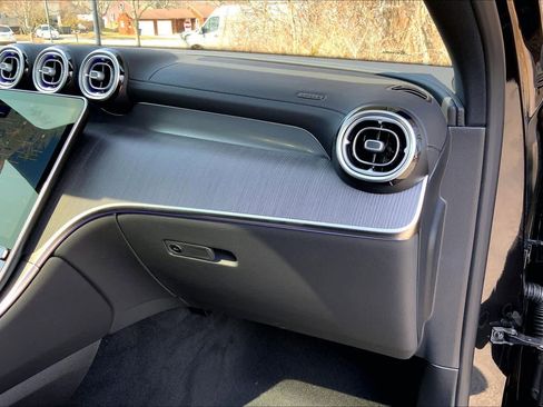 New 2026 Mercedes-Benz GLC 300 4MATIC image 10