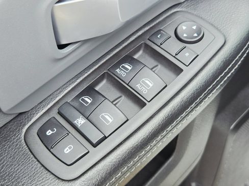Used 2022 RAM 2500 Big Horn w/ Snow Chief Group AWD/4WD image 22