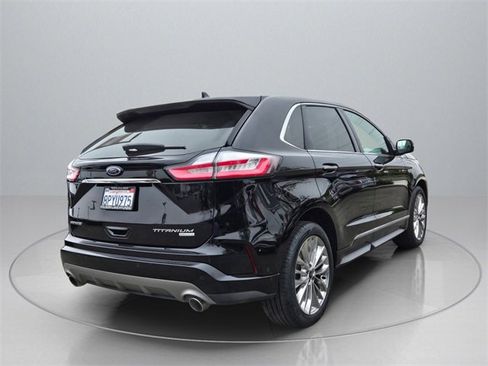 Used 2020 Ford Edge Titanium w/ Equipment Group 301A image 8