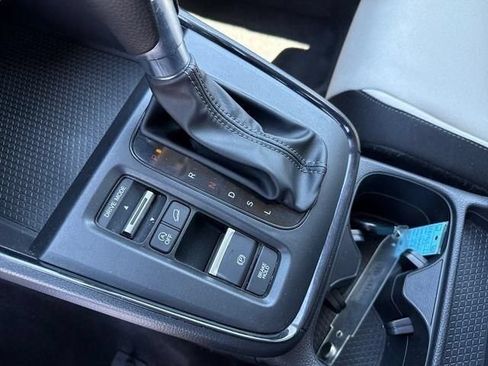 Used 2023 Honda CR-V EX image 14