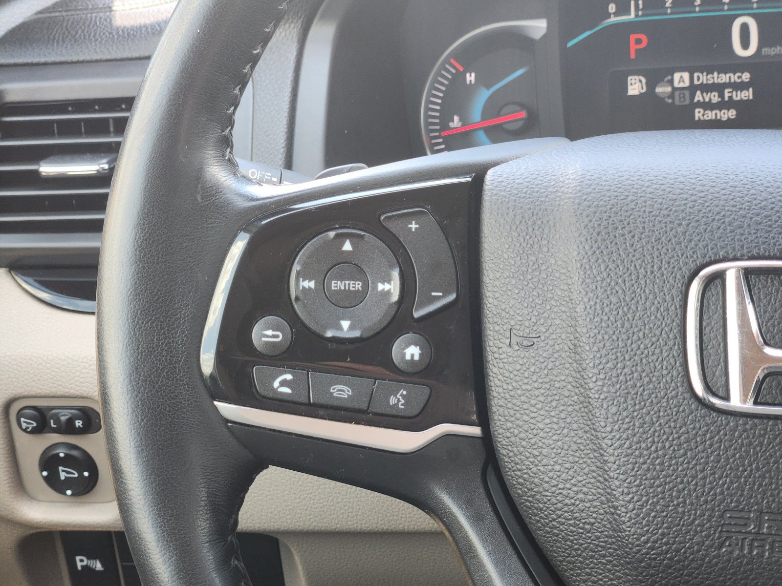 Used 2022 Honda Pilot Elite image 31