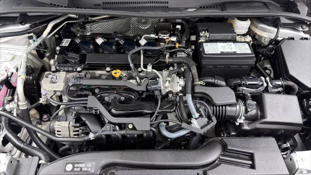Used 2025 Toyota Corolla LE FWD image 36