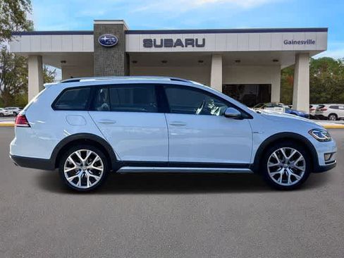 Used 2019 Volkswagen Golf Alltrack SE AWD/4WD image 7