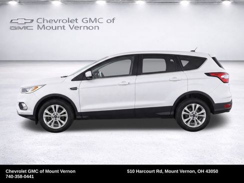 Used 2017 Ford Escape SE AWD/4WD image 8