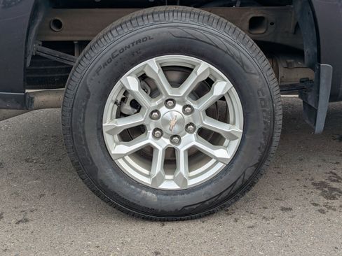 Certified 2024 Chevrolet Silverado 1500 LT AWD/4WD image 47