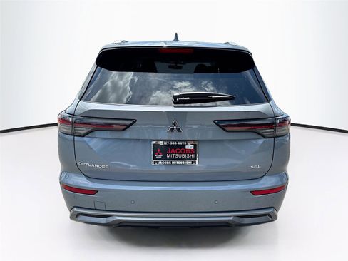 New 2026 Mitsubishi Outlander SEL FWD image 25
