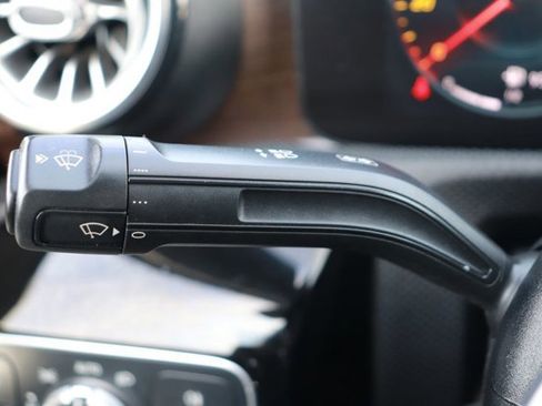 Used 2021 Mercedes-Benz A 220 image 24