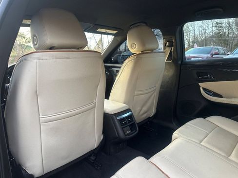 Used 2019 Chevrolet Impala Premier image 12