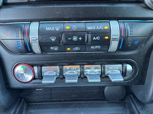 Used 2020 Ford Mustang Premium image 25