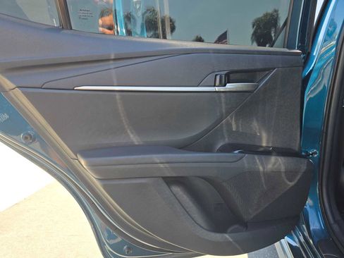 Used 2025 Toyota Camry SE image 16