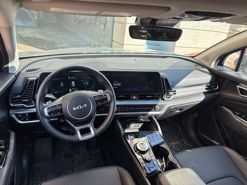 Certified 2024 Kia Sportage EX w/ EX Premium Package image 10