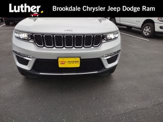 Used 2025 Jeep Grand Cherokee Limited w/ Trailer Tow Package AWD/4WD video 1
