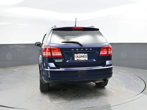 Used 2017 Dodge Journey SE FWD image 9