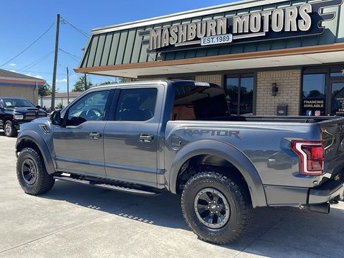 Used 2017 Ford F150 Raptor w/ Equipment Group 802A Luxury AWD/4WD image 15