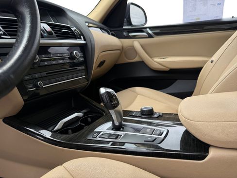 Used 2017 BMW X3 sDrive28i RWD image 13