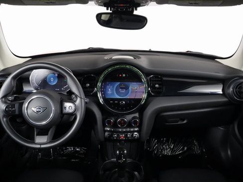 Used 2024 MINI Cooper S FWD image 8