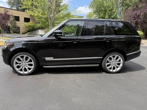 Used 2016 Land Rover Range Rover HSE AWD/4WD image 2