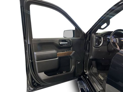 Certified 2022 Chevrolet Silverado 1500 High Country AWD/4WD image 23
