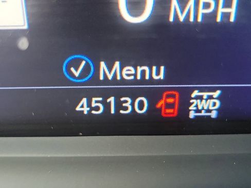 Used 2023 Cadillac XT5 Premium Luxury w/ LPO, Floor Liner Package image 27