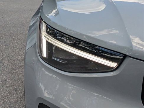 New 2026 Volvo XC40 B5 Plus w/ Protection Package Premier image 10